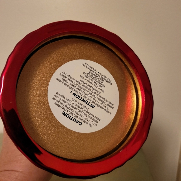 Bath & Body Works "Blood Dripping" Golden Skull Goblet Candle Holder - Picture 3 of 5